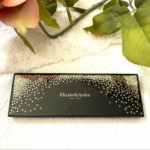 Elizabeth Arden Eyeshadow Palette NEW - Picture 5 of 7